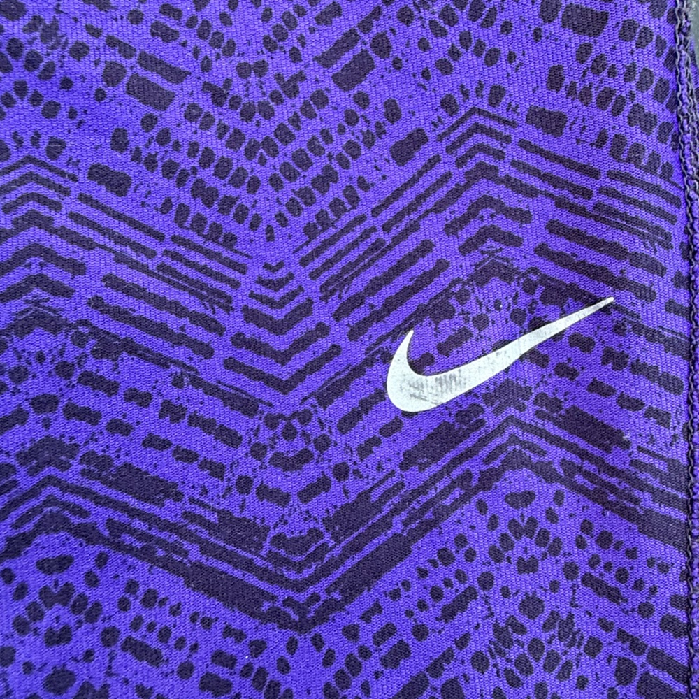 Nike Dri-FIT Purple Zig Zag Running Leggings Reflective Tights Crop Women’s XS - Picture 4 of 6